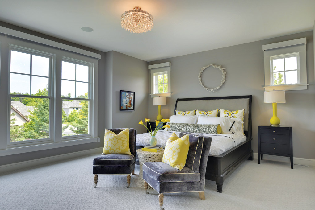 Luxury-Home-Tour_Carl-M-Hansen_Bedroom