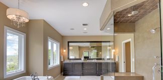 Scenic St. Croix Views by Dreamstructure DesignBuild Luxury-Home-Tour_Dreamstructure-Designbuild_Bathroom