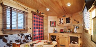 Ice House Chic Ice Fishing House