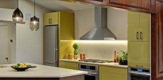 A St. Paul Garage Gets Remade Into a Kitchen
