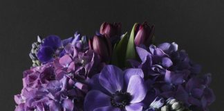 Arranging Spring Blooms spring floral arrangements