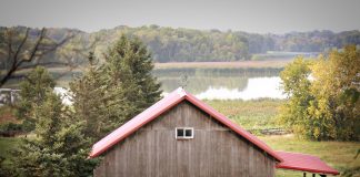 Medina Barn