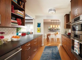 2017 ASID Designer Kitchen Tour: Engler Studio – Edina A kitchen in Edina designed by Jenn Taft of Engler Studio featured on the 2017 ASID Kitchen Tour that shows dark wood cabinetry and stainless steel appliances.