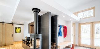 Revolution Design and Build Scrape and Rebuild a Minnetonka Home