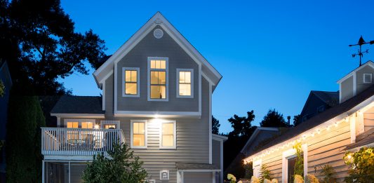 2018 Luxury Remodeling Tour: Jones Design Build Photo of a renovated home exterior by Jones Design Build