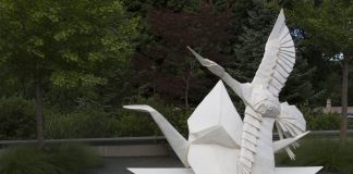 Origami crane