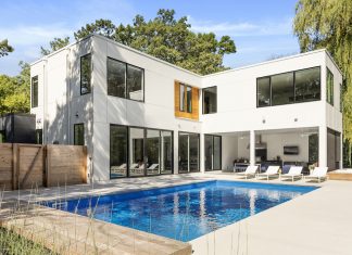 2020 Virtual Luxury Home Tour: Streeter Custom Builder Streeter Custom Builder