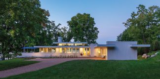 A Look Inside Architect Charles Stinson’s Family-Focused Lake Home