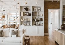 Brick + Linen Goes West