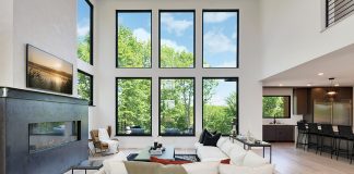 West Luxe Design Builds Modern Lake Home