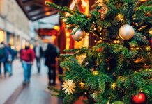 Artful Gift Giving Begins with Holiday Art Marts