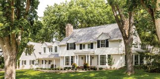 A Traditional Edina Colonial Receives an Upgrade