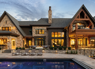 rustic north oaks lake home