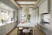 A Locust Hills Kitchen Shines Bright