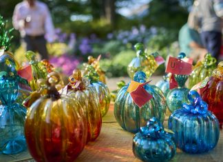 Sales + Events: September Presents Sophisticated Shopping Experiences