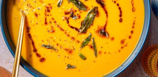 Fall Recipe: Pumpkin & White Bean Soup