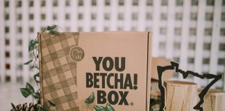 Minnesota-Made Gifts That Give Back You Betcha! Box sells numerous gift sets—including everything from Norsland Lefse’s Uffda Chips to Lovejoy’s Original Bloody Mary Mix—and gives back to organizations supporting the Boundary Waters and pollinators.