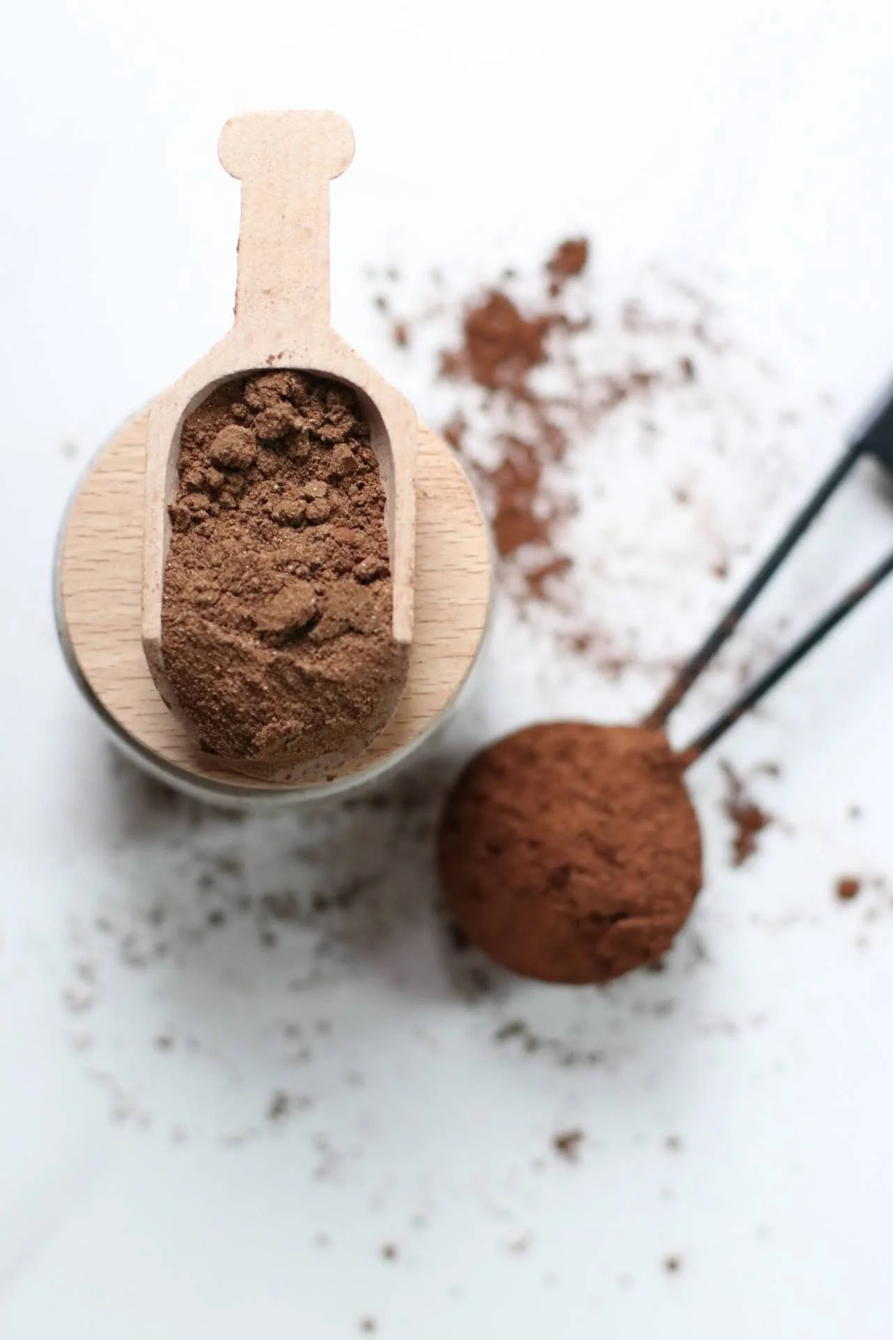 Locally made with traditional Indian spices, Assam black tea powder, and pure dark cocoa, the Cocoa Chai by SoFull Chai is winter’s dreamiest sip.