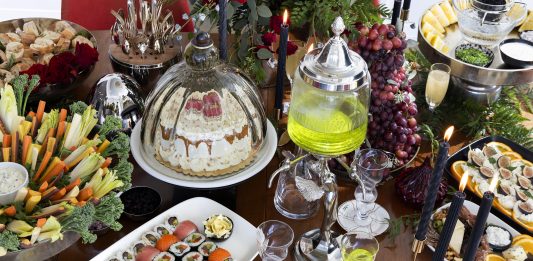 Tips for Elegant and Extravagant Holiday Parties From MartinPatrick 3 Holiday feast spread on a dining room table