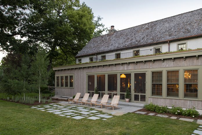 _Green-Roof-and-Patio with pavers