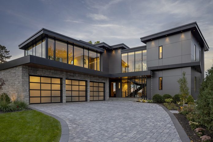 modern exterior home and large driveway