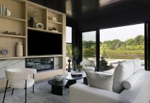 6 Breezy Sunrooms for Luxe Lounging