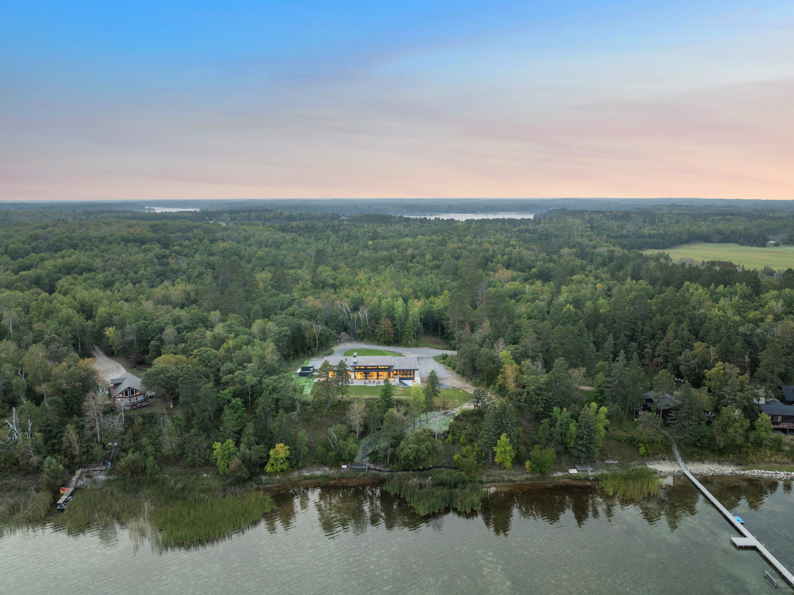 While the owners enjoy sweeping lake views, the lot’s position offers privacy.