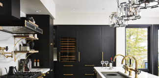 Black kitchen by North Star Kitchens