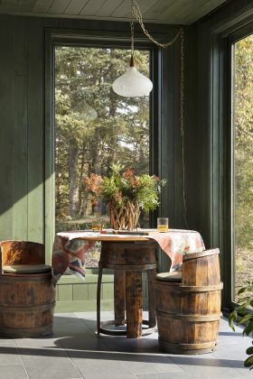 Mattson says the project&rsquo;s design ethos was about being present, with the natural surroundings and with family, even on days when it&rsquo;s cold and rainy on the North Shore. The sunroom was created with this kind of downtime in mind.