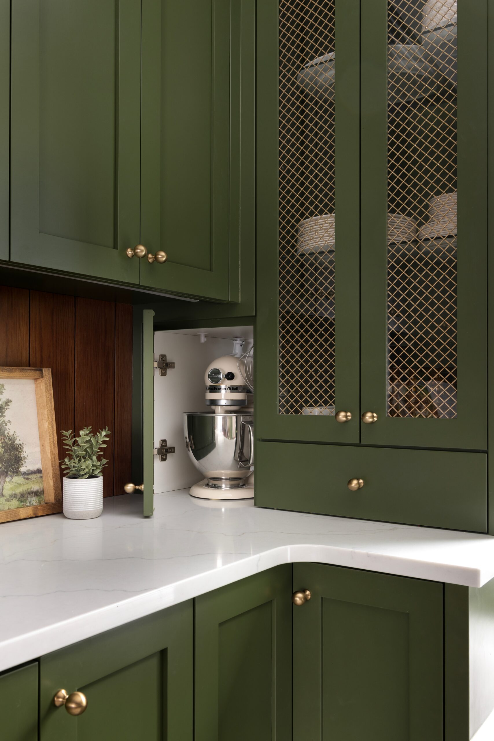 A small cabinet for thoughtfully hiding appliances in the butler's pantry