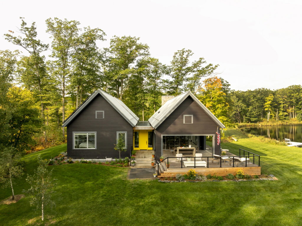 Inside a Bright Wisconsin Cabin Where Color & Warmth Live in Harmony